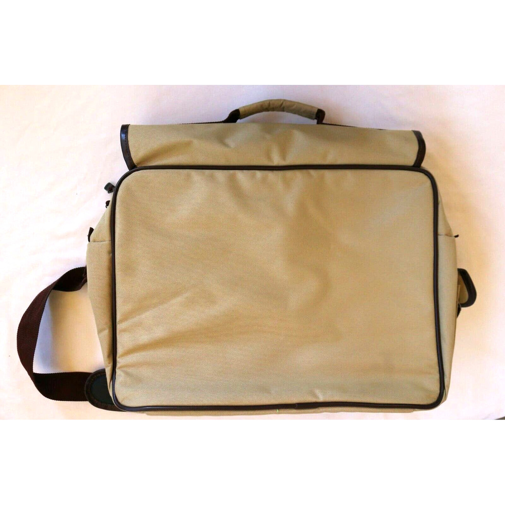 Hillebrand Estates Insulated Picnic‎ Case 17"x13"x8" - Picture 3 of 10